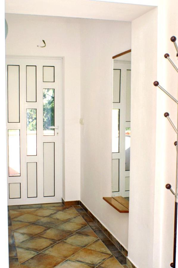 Family Friendly Seaside Apartments Vlasici, Pag - 4319 Extérieur photo