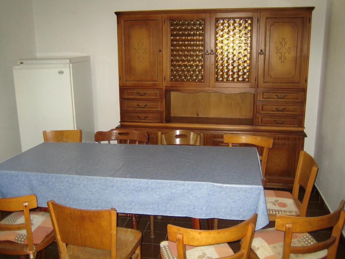 Family Friendly Seaside Apartments Vlasici, Pag - 4319 Extérieur photo