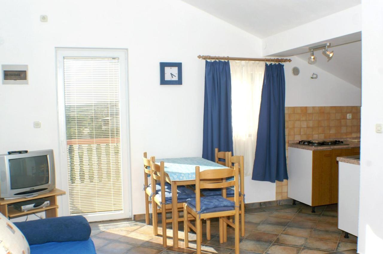 Family Friendly Seaside Apartments Vlasici, Pag - 4319 Extérieur photo