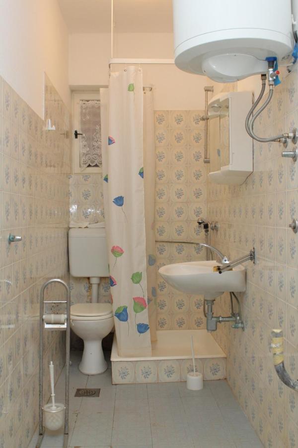 Family Friendly Seaside Apartments Vlasici, Pag - 4319 Extérieur photo